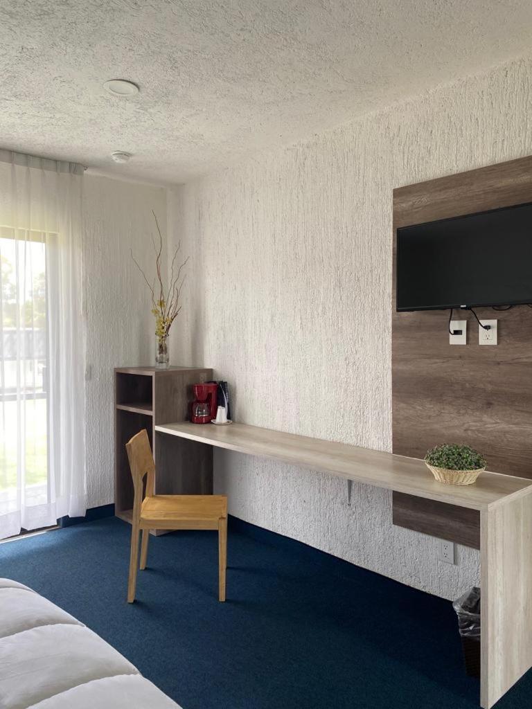 Hotel Aeropuerto Morelia Alvaro Obregon Εξωτερικό φωτογραφία
