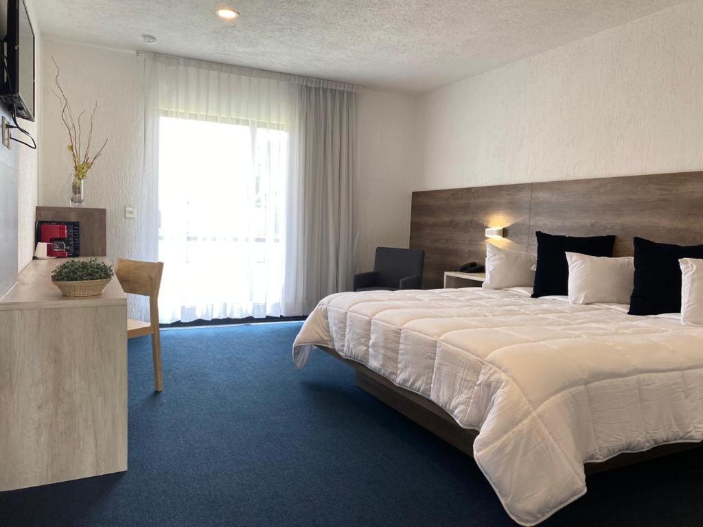 Hotel Aeropuerto Morelia Alvaro Obregon Εξωτερικό φωτογραφία